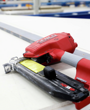 Load image into Gallery viewer, Senco K Type Medium Wire Narrow Crown Galvanised Staples – 12mm to 25mm
